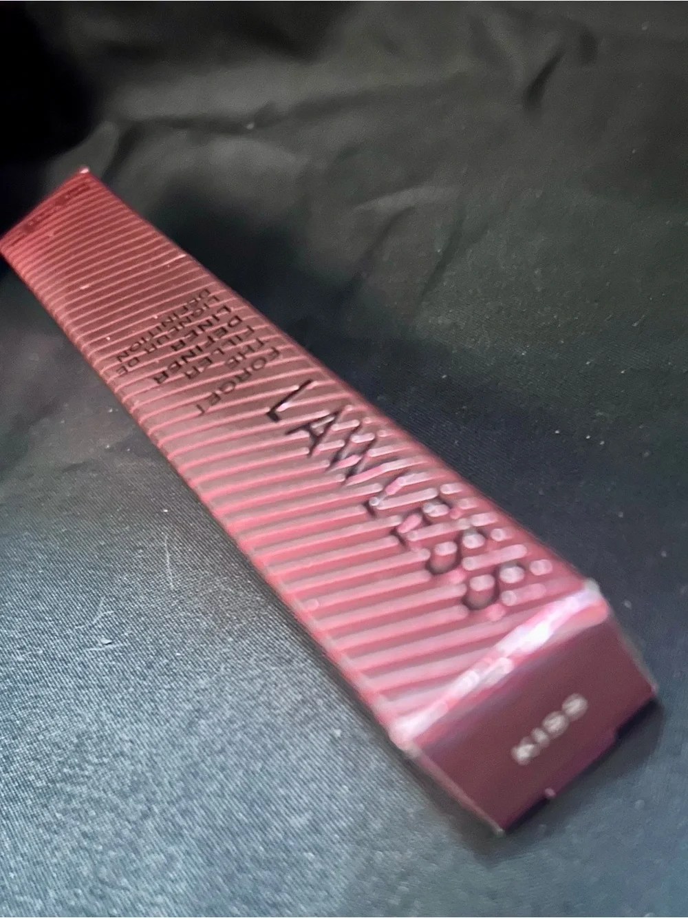LAWLESS Matte Brown Lip Liner Pencil - KISS